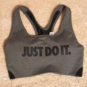 NWT ~ Nike Women's Pro Classic Padded Mid-Impact Dri-FIT Sports Bra (Size: XS)